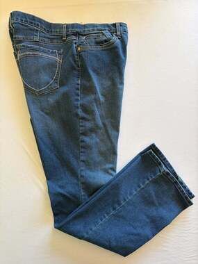 Gloria Vanderbilt Jordyn Curvy Barely Bootcut Jeans Womens Size 10 Slimming Blue